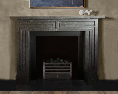 Bespoke Mantel in Petit Granit