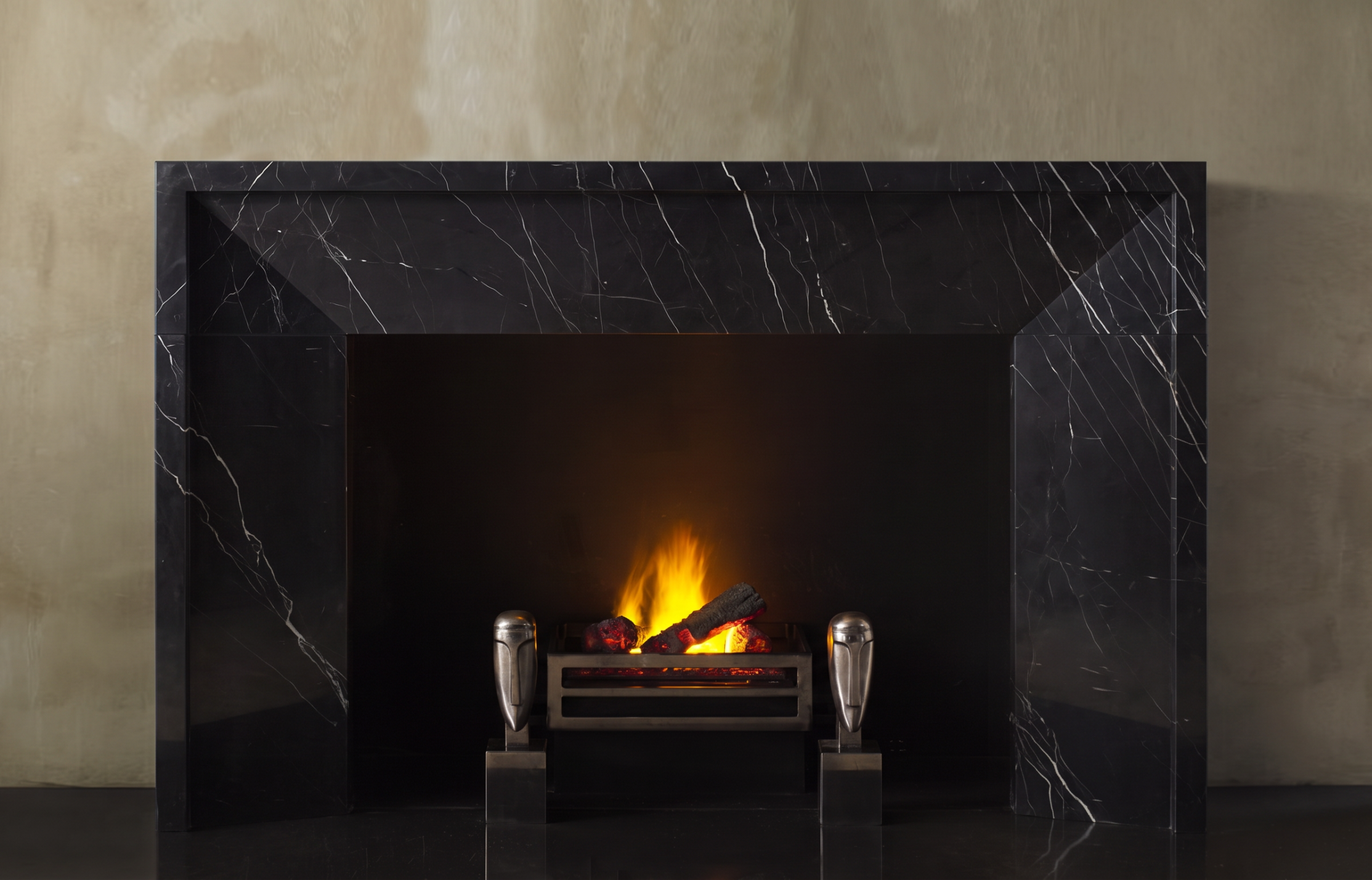 Metropolitan in Nero Marquina No. 1